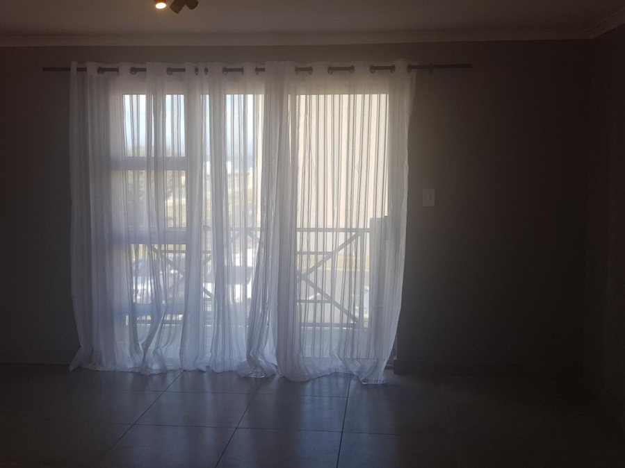 To Let 2 Bedroom Property for Rent in Big Bay Western Cape